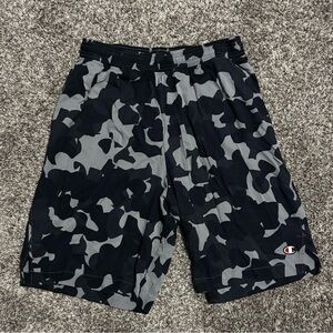 {Champion} Athletic Camo Shorts in Black and Gray boys M